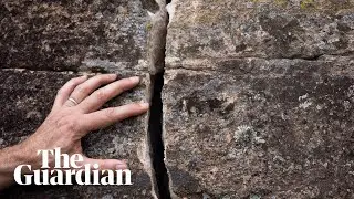 Cracks forming in iconic rock pagodas of the Gardens of Stone conservation area