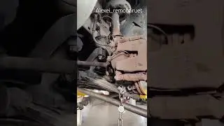 как извлечь шаровую опору (один из многих способов) #auto #mechanic #automobile #car #автолайфхаки