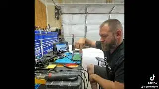 BMW/MINI frm repair with TOPDON phoenix series tablet and t ninja box.