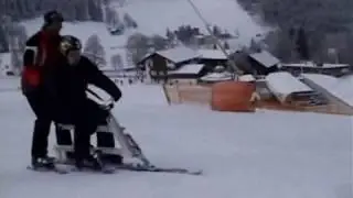 Skibob-Kurs f&uuml;r Menschen mit Handicaps in Werfenweng. Stalmach Snowbike-Skibob-Skibike Schule.