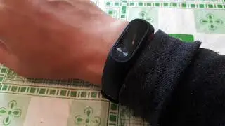Что делать если xiaomi mi band 2 телефон не видит браслет. Вася Дракон.