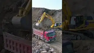 #excavator #digger #construction #heavyequipment #machine #mining #truck #dumptruck #shorts