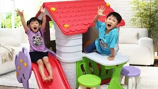 Nate and Kate Pretend Play with Colored Playhouse for Kids