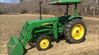 John Deere 1050 start up and drive