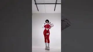 Red cyper suit is now available on Moruhiko.com
