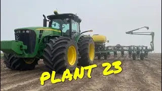 Corn Planting Action in the MidWest! John Deere 1770NT