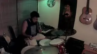 Jacob Collier- Dont Stop Till You Get Enough- with Drums.
