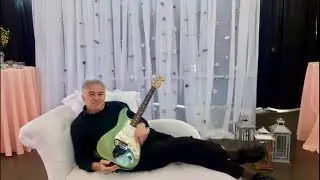 Live! Solo jazz guitar from The Earle, make a request! 1/27/26