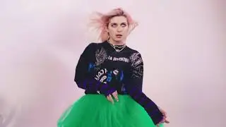 Baby Queen - kid genius (Official Visualiser)