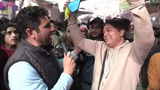 Lahorioo Nay Basant Manany Kay Liya Croro rupay Gooday Patango par Ura Diay Mochi Gate Say Update