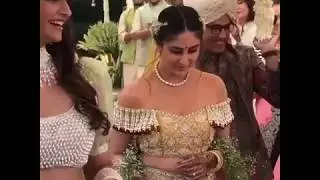 Kareena Kapoor 'Kalindi' bridal entry in 'Veere Di Wedding'!