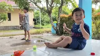 Satu miliar untuk semalam bab 900-901 : Main tembakan gelembung sama adek