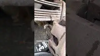 Brake bleed 😎#BrakeBleed #CarRepair #DIYMechanic #BrakeJob #MechanicLife