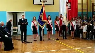 sztandar wyprowadzić
