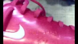 Chuteiras Nike Rosa Indiano 20