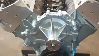 Pontiac 461: Rocker stud and guide plate intalled.