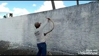 aplica&ccedil;&atilde;o de cal virgem com m&aacute;quina de projetar textura