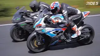 BMW M1000RR 2020 Gameplay with Thrustmaster Freestyle Bike | RIDE 5