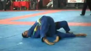 DIGUINHO MGTEAM NO Campeonato- Helio Gacie 3&ordf; luta jan de 2010.DAT