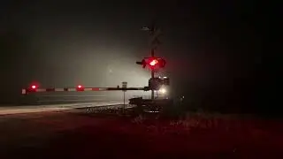Railfanning the BNSF Transcon at night w/ stack trains, grain trains & a 70 mph Z train! 6/9/25