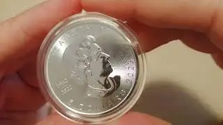Silver coin  Maple Leaf 2023 - security features