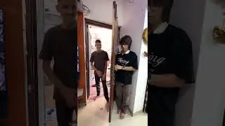 PIYUSH PAR PRANK😂😂 #souravjoshishorts #souravjoshi #souravjoshivlogs #prank #feed