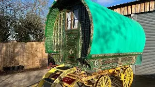 Bow top gypsy wagon tour  off grid uk Ellesmere 