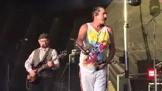 QUEENESQUE-MIDSTOCK 23-RADIO GAGA.