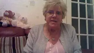 Evelyn  born 1930 talks about 1939 evacuation of children (2009)