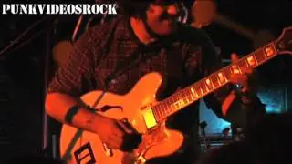 A Great Big Pile Of Leaves - We Don't Need Our Heads [Live]