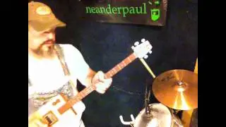 neanderpaul live looping Festiva lifting II cigar box guitar