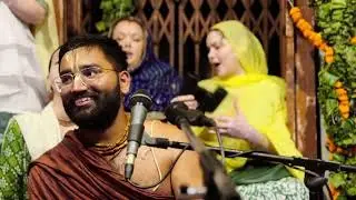 Kishori Ju Mohe Apno Kar Lije | Heart-Touching Bhajan | Vrindavan Devotion