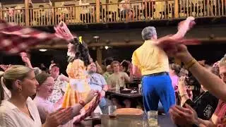 15 years later&hellip; #HoopDeeDoo #DisneyWorld Hoop Dee Doo Musical Revue - This Land Is Your Land