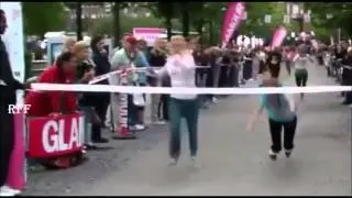 [Funny] Women Racing in High Heels Fail