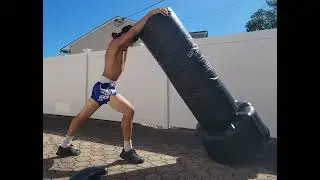 8-13-22 - Jimin - Muay Thai Heavy Bag Training