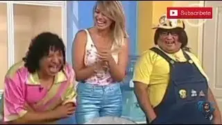 Karen Schwarz y Laura Huarcayo en Las Votaciones (Gracioso)