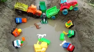 इस नहर में सारा गाड़ी बह रहा है 😲😭 tractors 🚜 jcb dumper और बहुत सारा खेलवना बह गया है चलो बचचाते है