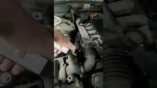 Rolls-Royce Silver Seraph читается через переходник BMW из 90-х...