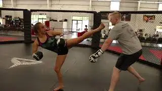 FloCombat Road Trip 2: Knockin' Out Neckbeards With Hannah Scoggins