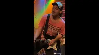 Duman - Elleri Ellerime Batuhan Mutlugil Solo 2021 Konser ( Kocaeli Hayal Kahvesi) 4K