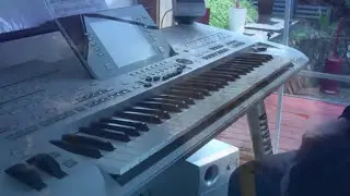 Albatross played on the Yamaha Tyros 3