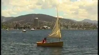 Sailing the traditional clinker dinghy 