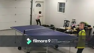 Pingis/bord tennis med Adam, Jakob och Felix Svenska