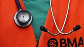 Junior doctors' contract   what's the deal    BBC News