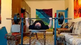 Stół nie wytrzymał 110 kg FAIL