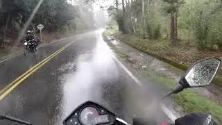 viaje en moto pasto-Bogotá. CR5 200