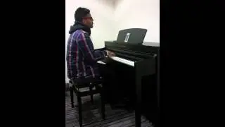 Nitin Jaswal practising  John Legend ordinary peop