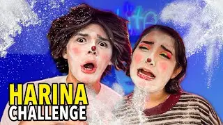 ¡HARINA CHALLENGE!😂 / ¿QUIÉN ES EL MÁS? - #AlitayMeñike