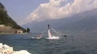 Flyboard tricks at lake Garda