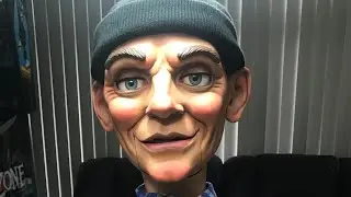 Fats, ventriloquist figure main movements.